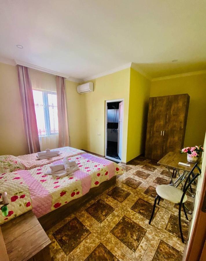 Naziti House Hotel Batumi Eksteriør billede