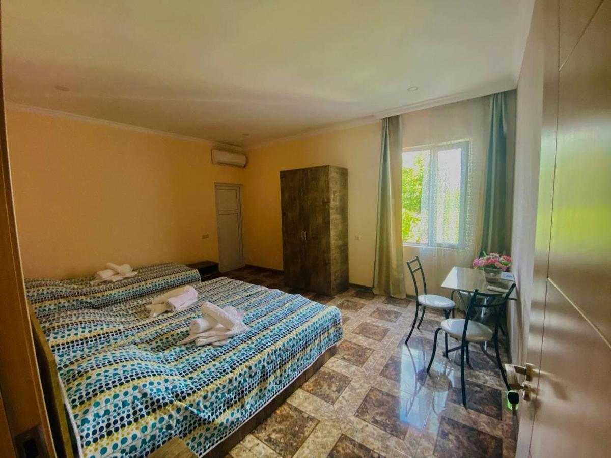 Naziti House Hotel Batumi Eksteriør billede